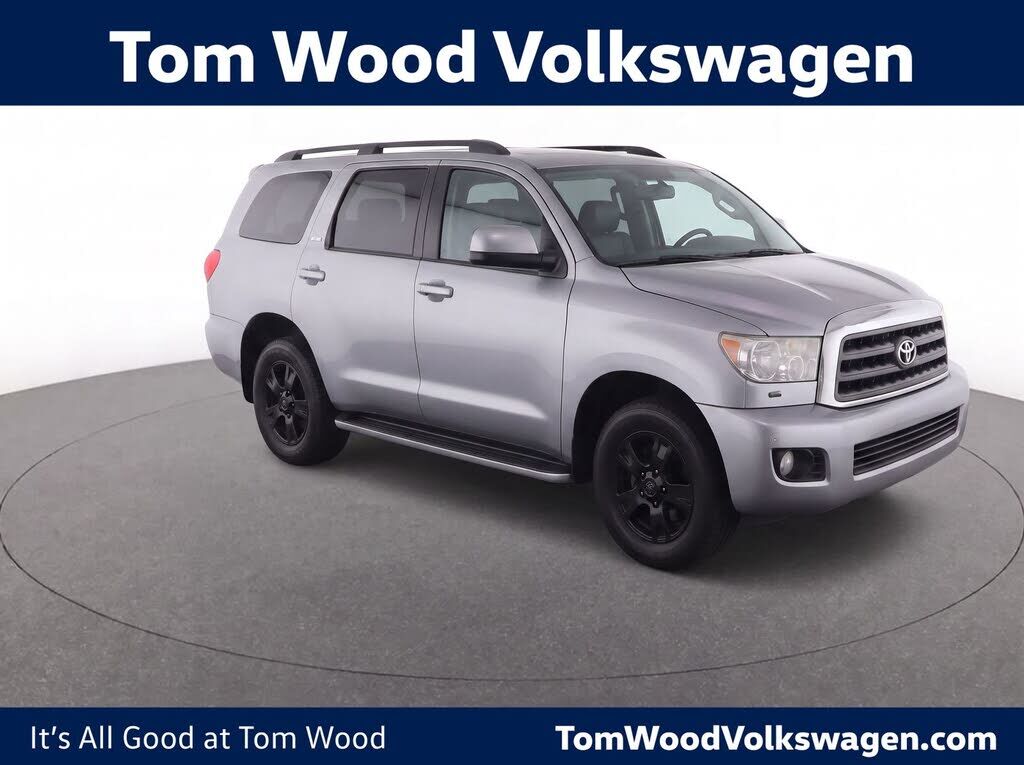 2008 TOYOTA Sequoia