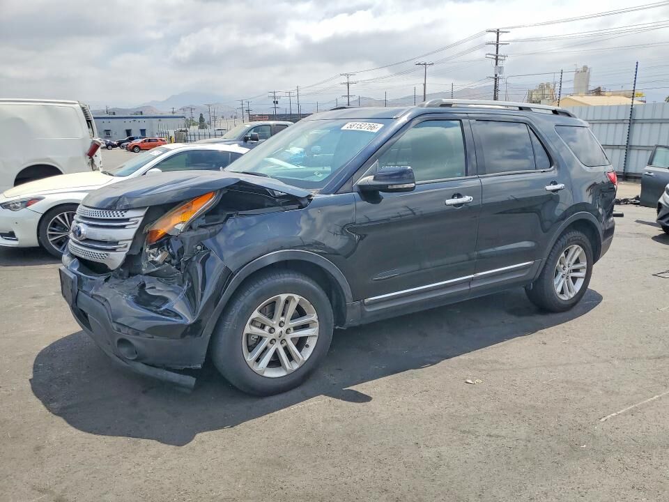 2014 FORD Explorer