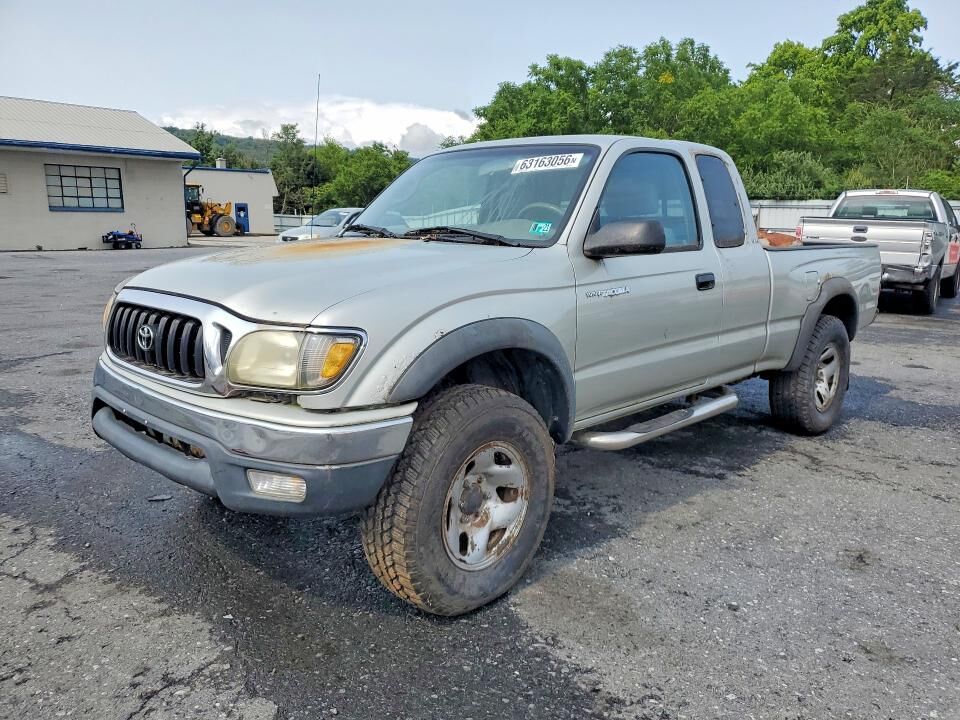2001 TOYOTA Tacoma