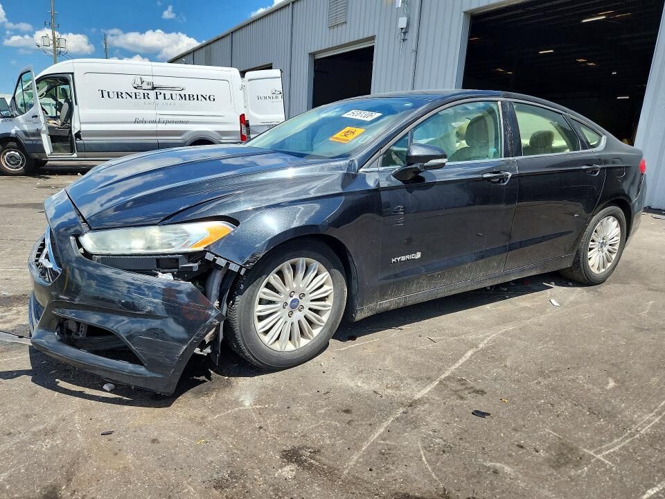 2015 FORD Fusion