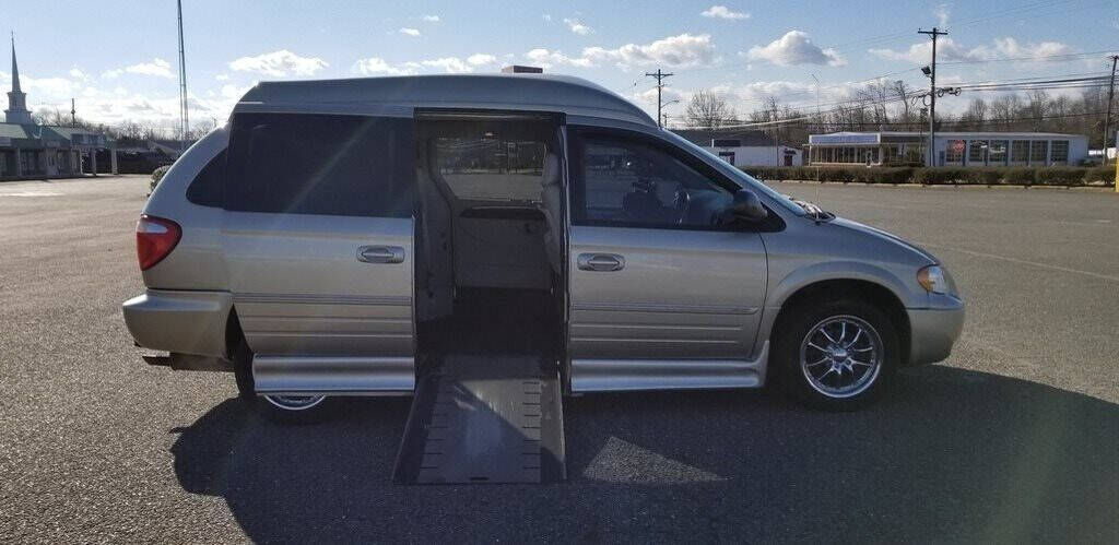 2007 CHRYSLER Town and Country