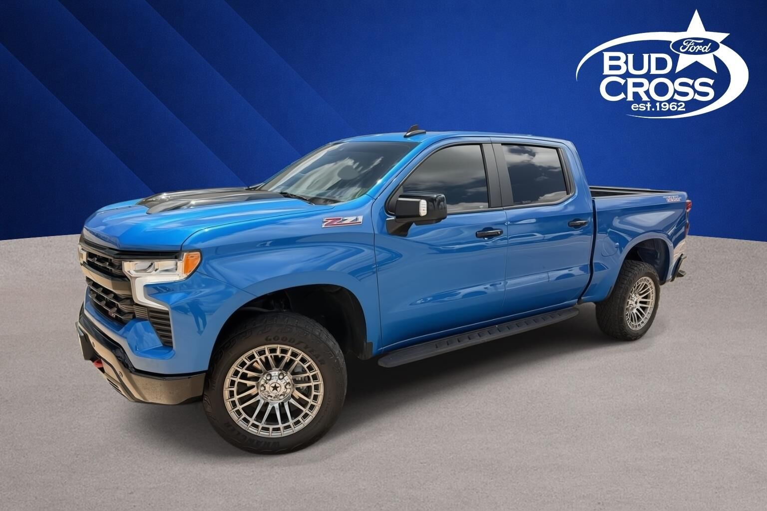 2024 CHEVROLET Silverado