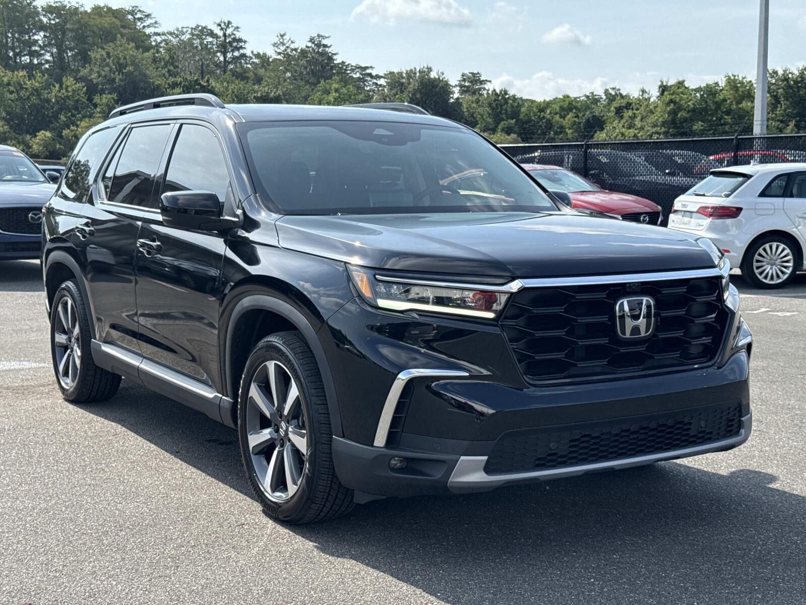 2025 HONDA Pilot