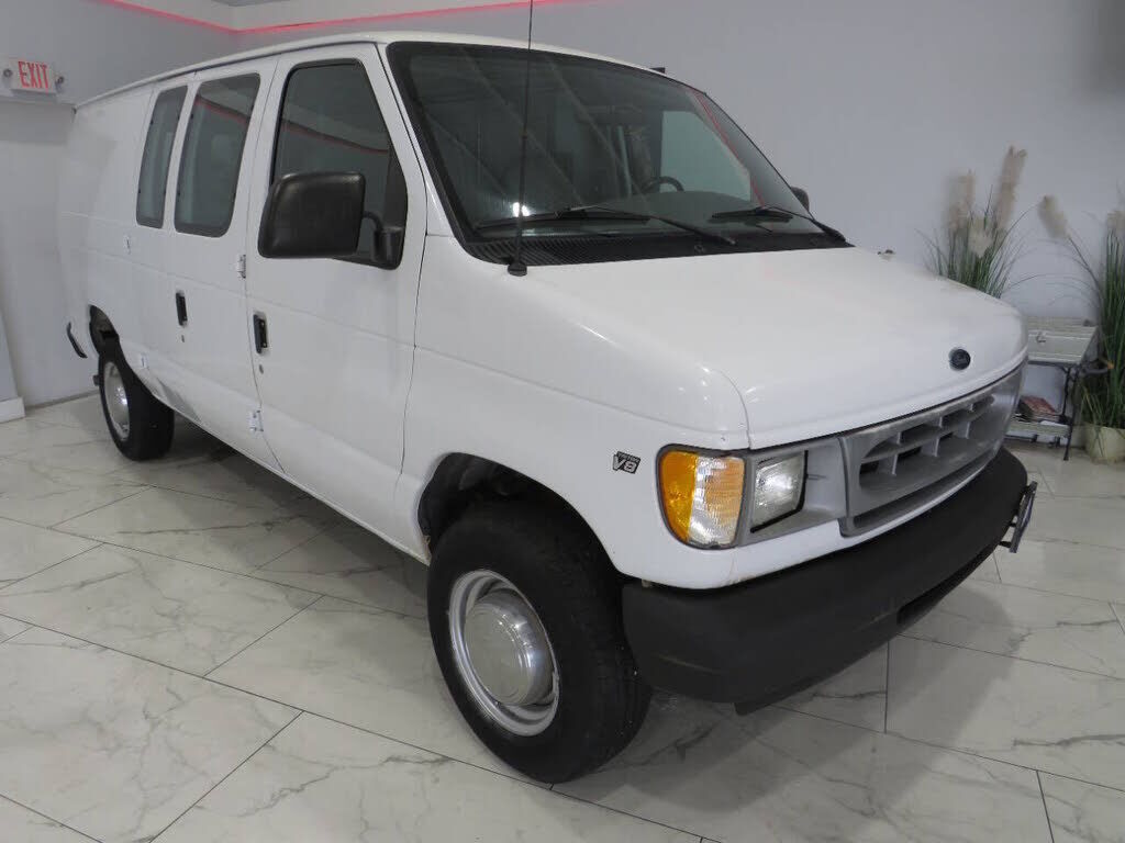 2001 FORD E-250