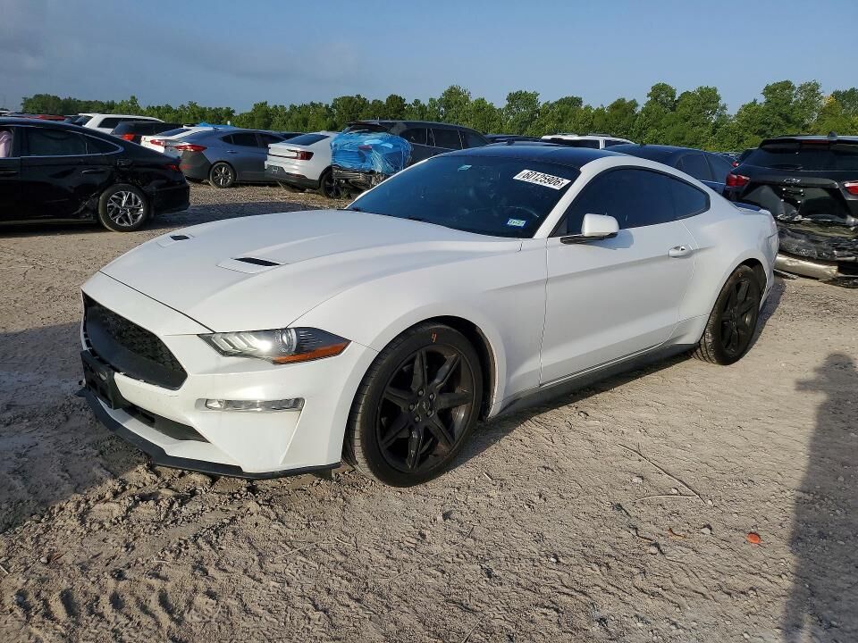 2018 FORD Mustang