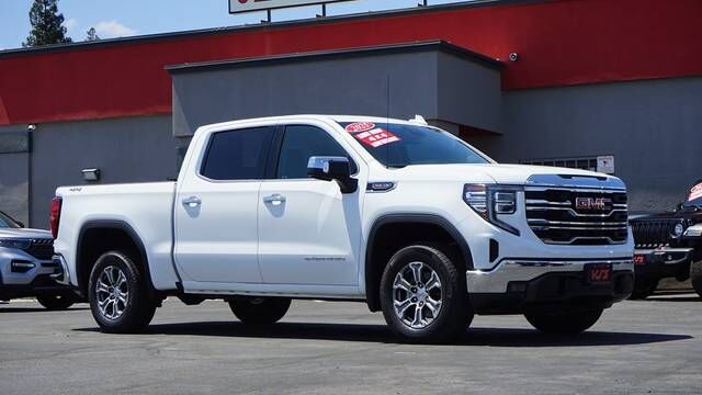 2025 GMC Sierra