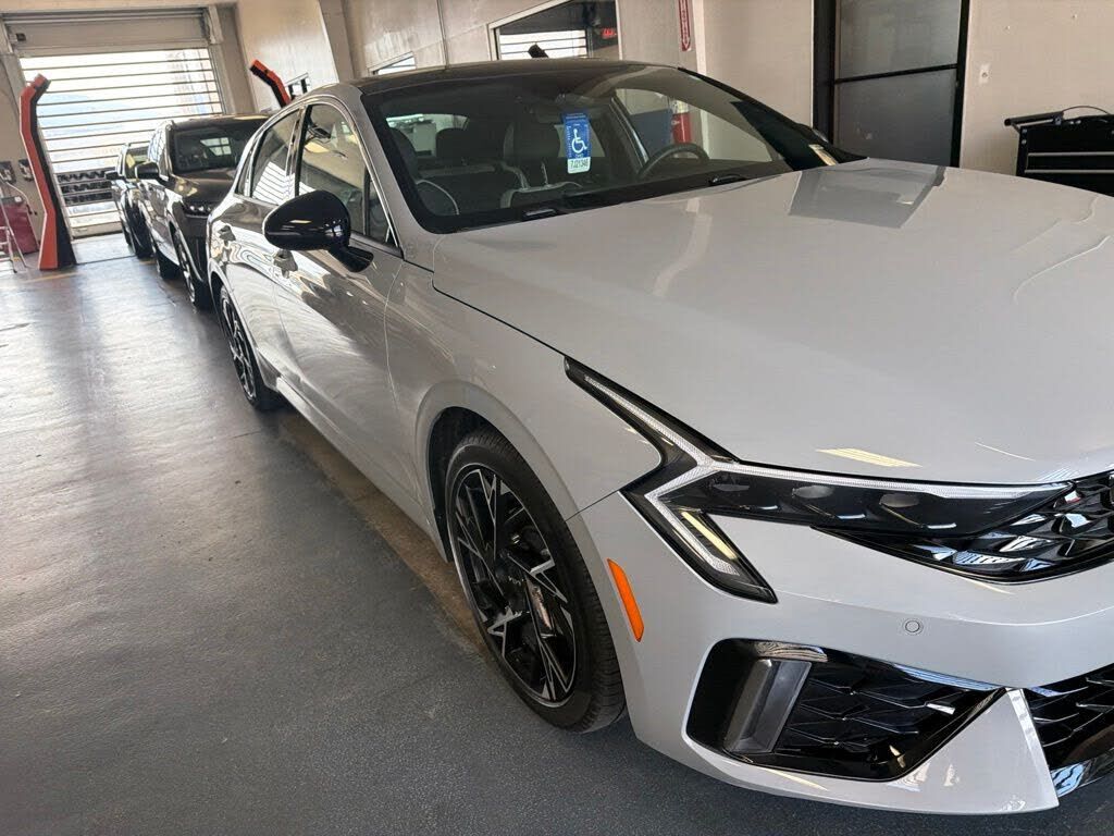 2025 KIA K5