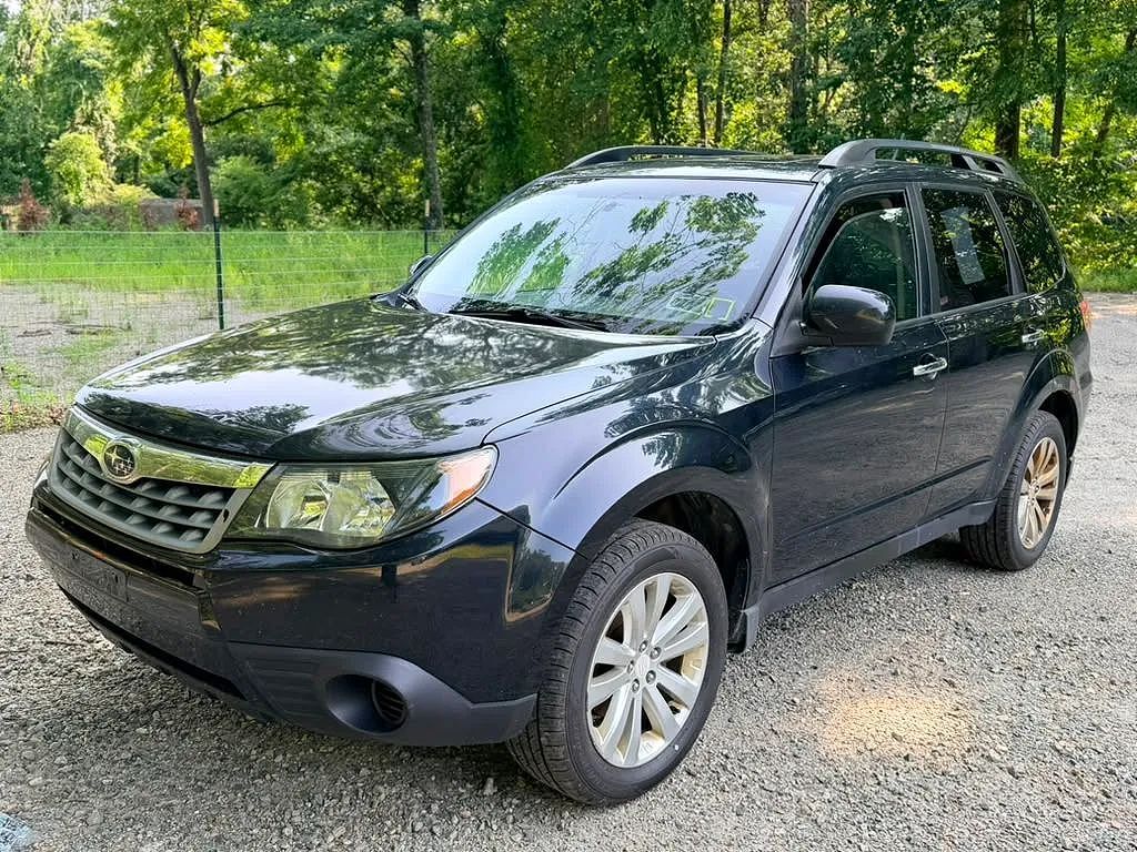 2011 SUBARU Forester