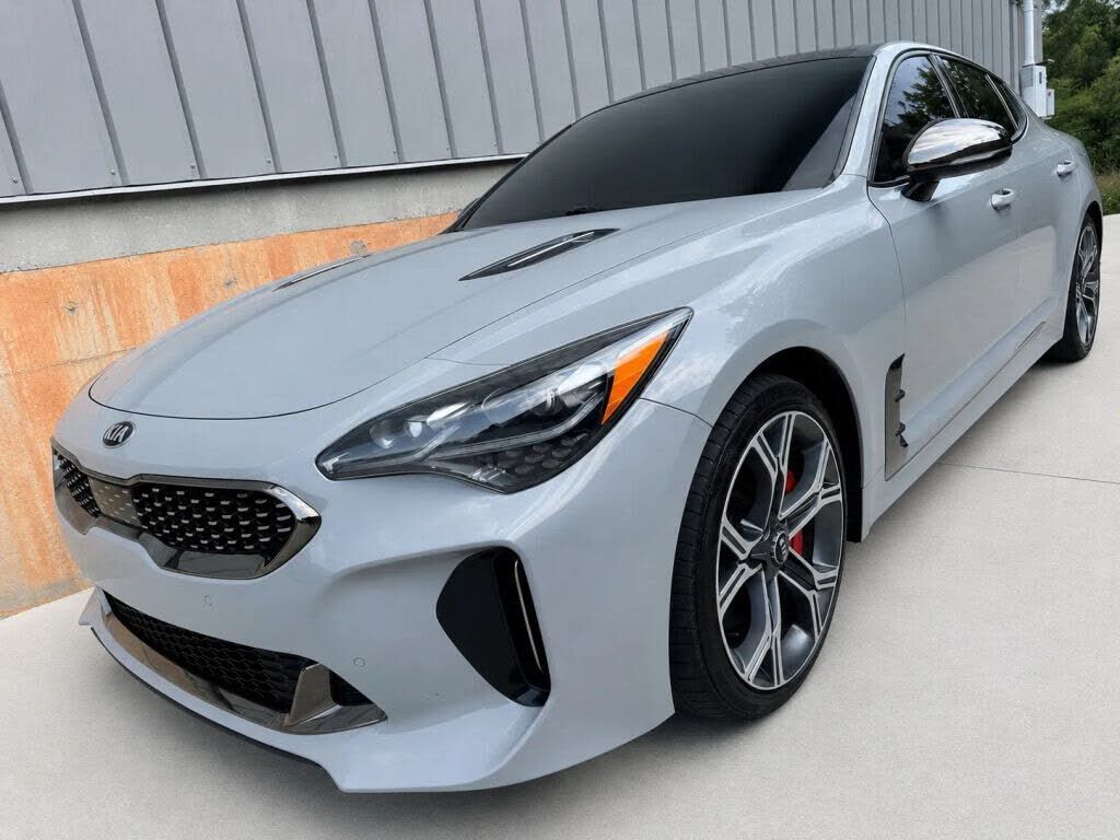 2020 KIA Stinger