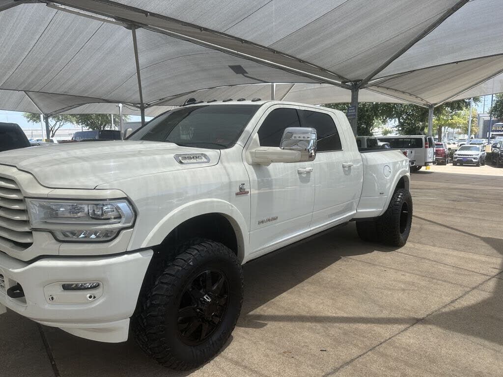 2023 RAM 3500