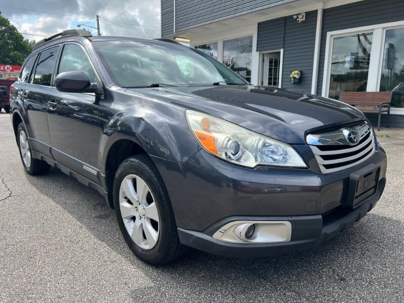 2012 SUBARU Outback