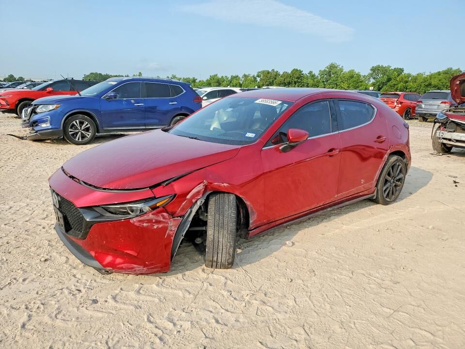 2020 MAZDA Mazda3