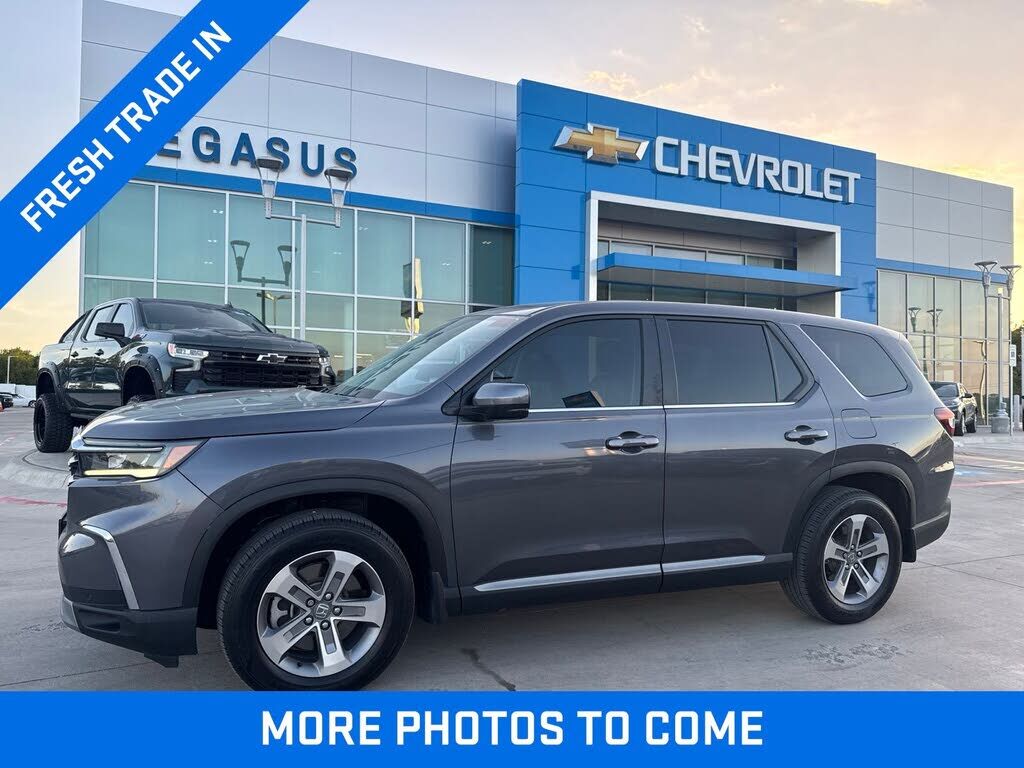 2025 HONDA Pilot