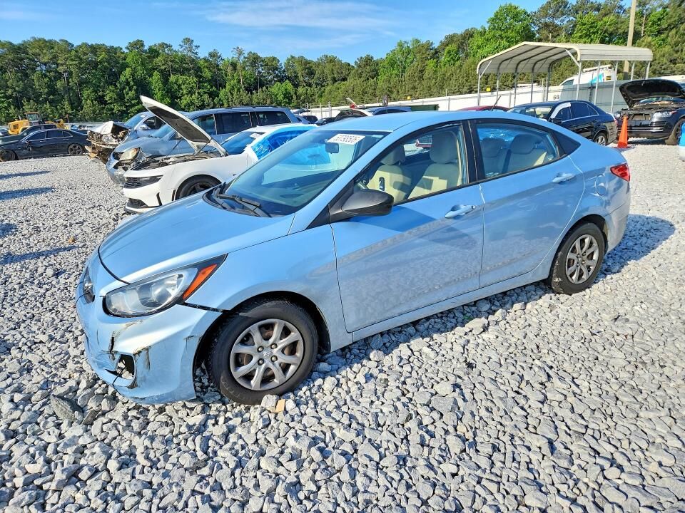 2014 HYUNDAI Accent