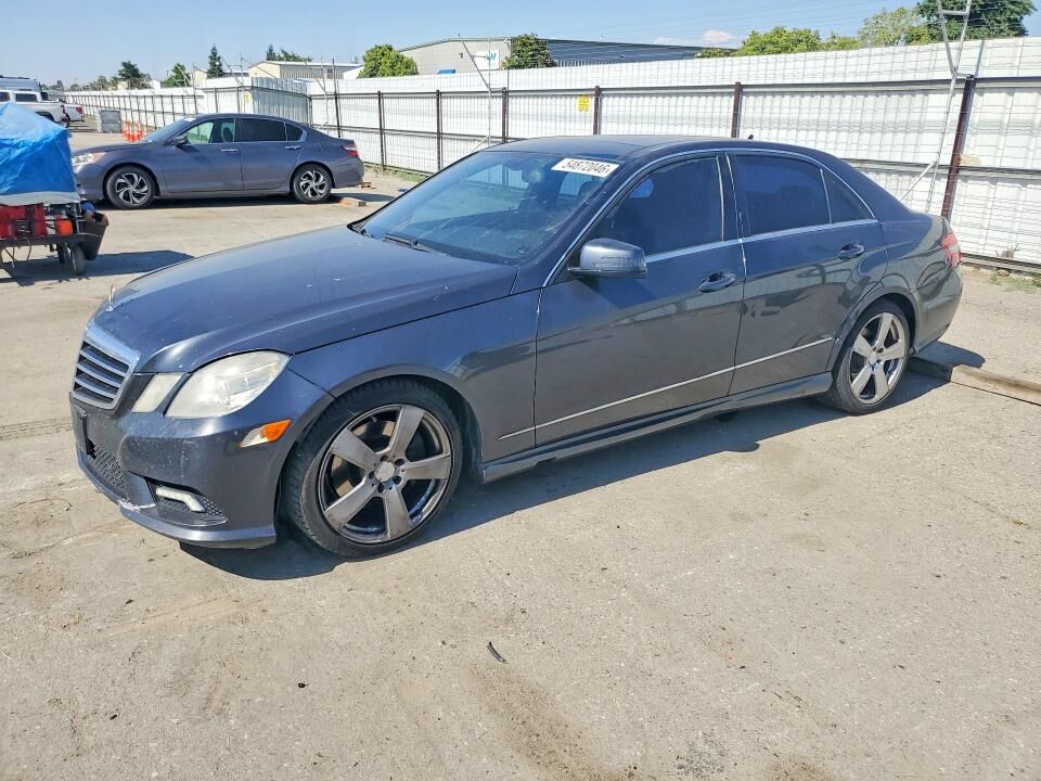 2011 MERCEDES-BENZ E-Class