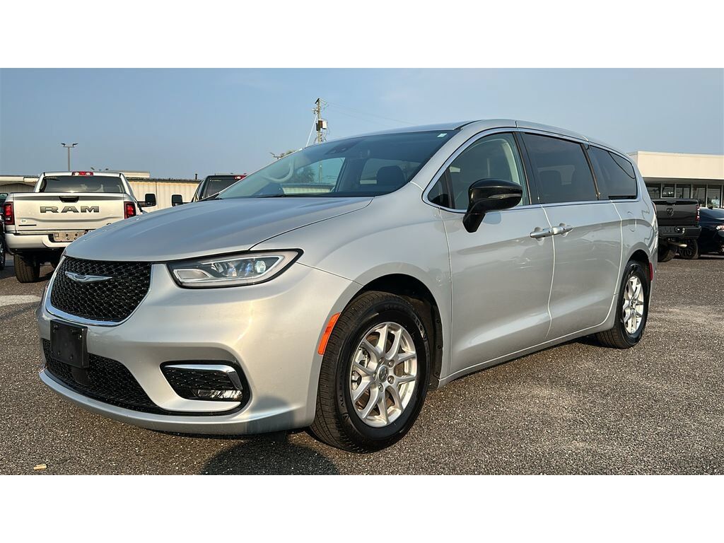 2024 CHRYSLER Pacifica