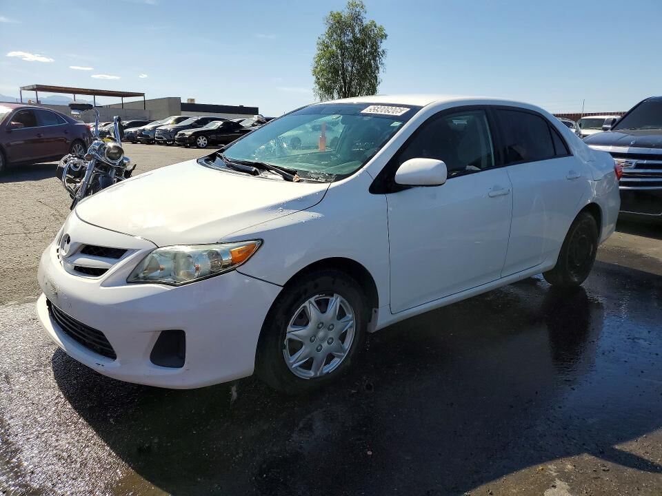 2011 TOYOTA Corolla