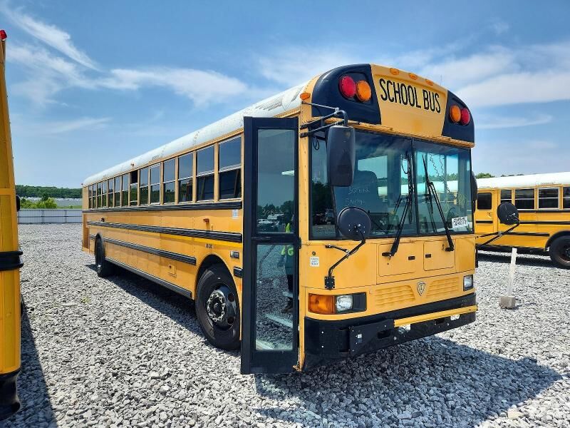 2016 IC BUS PB305