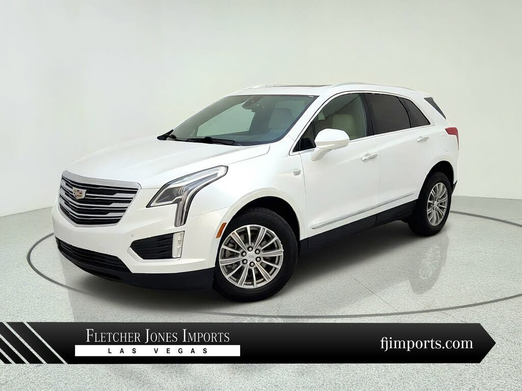 2017 CADILLAC XT5