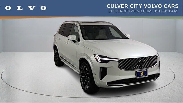 2026 VOLVO XC90