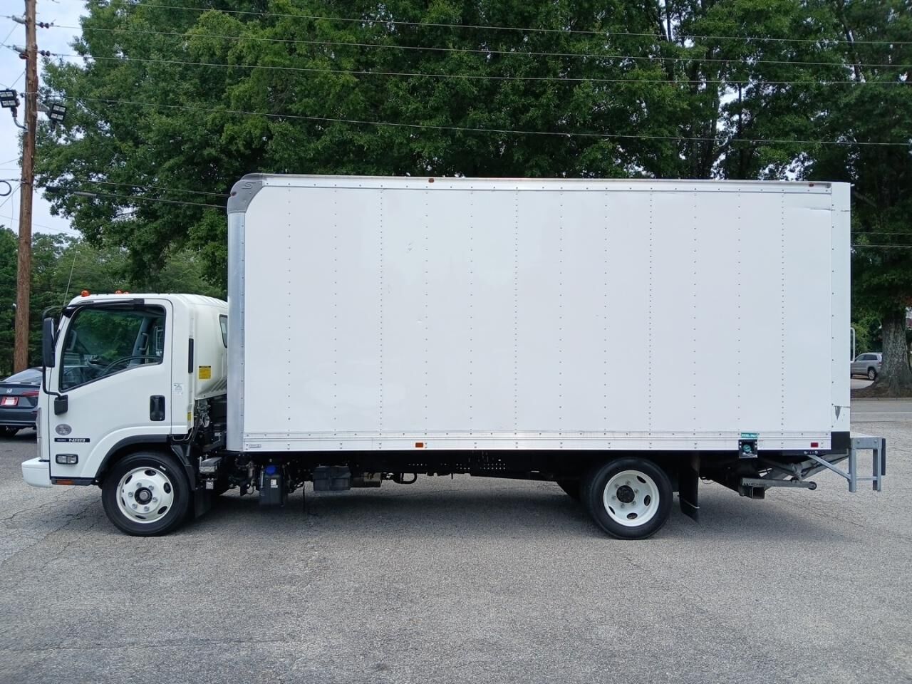 2021 ISUZU NRR