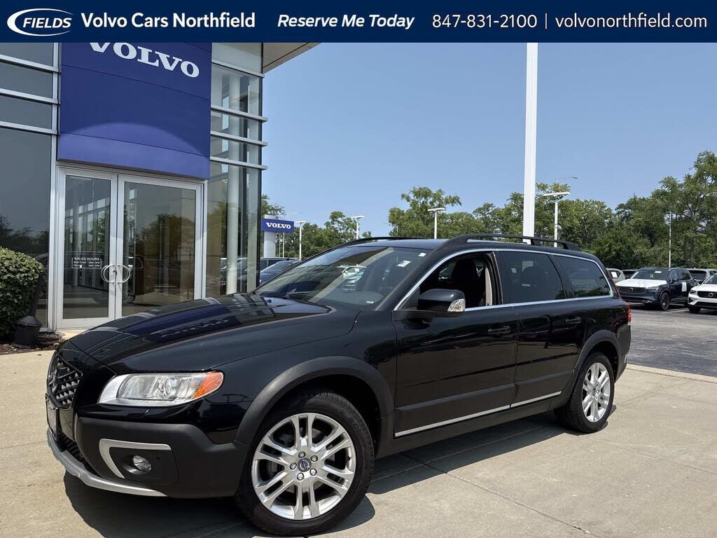 2016 VOLVO XC70