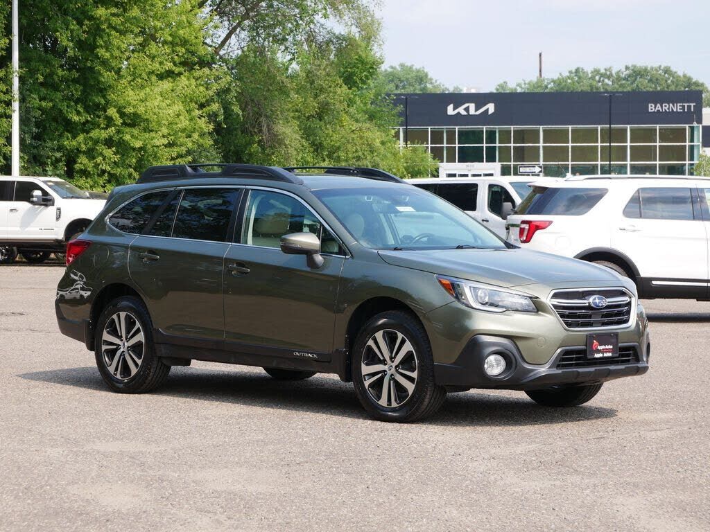 2018 SUBARU Outback