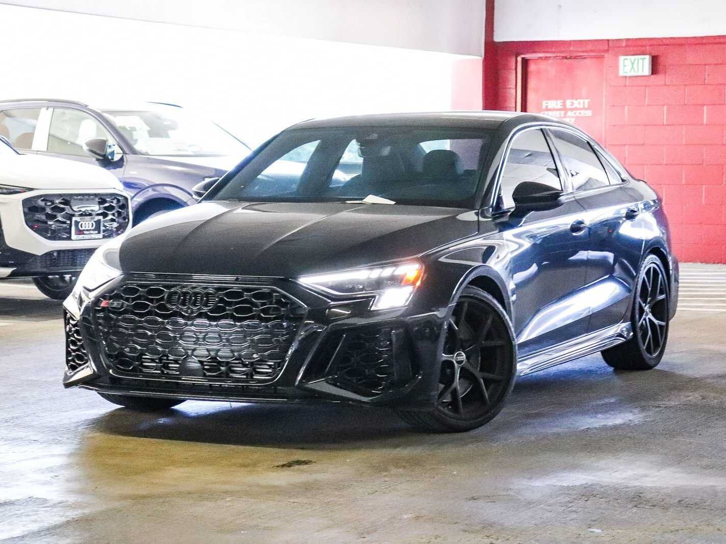 2023 AUDI RS3