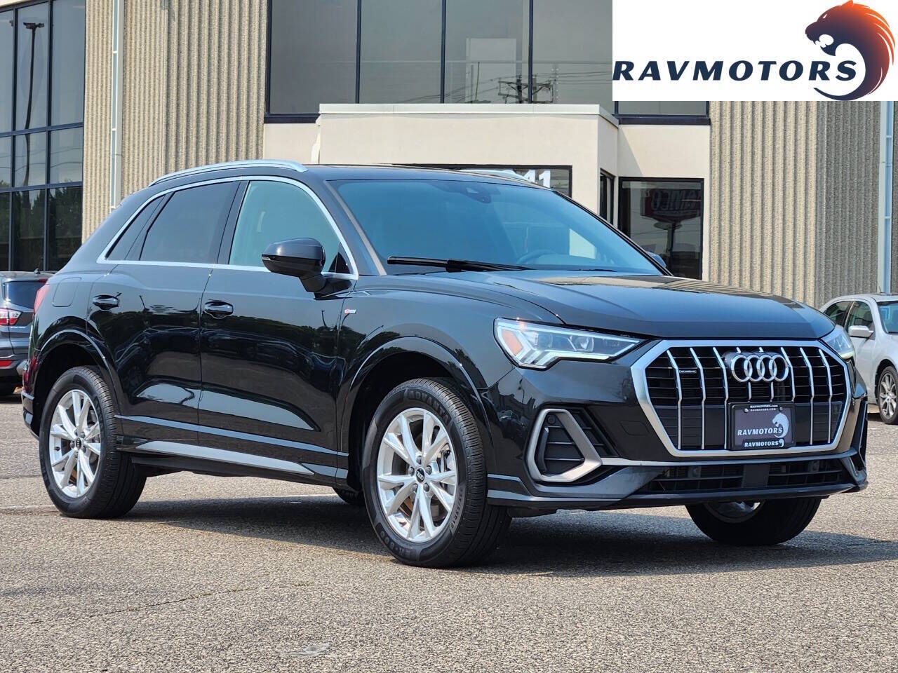 2023 AUDI Q3