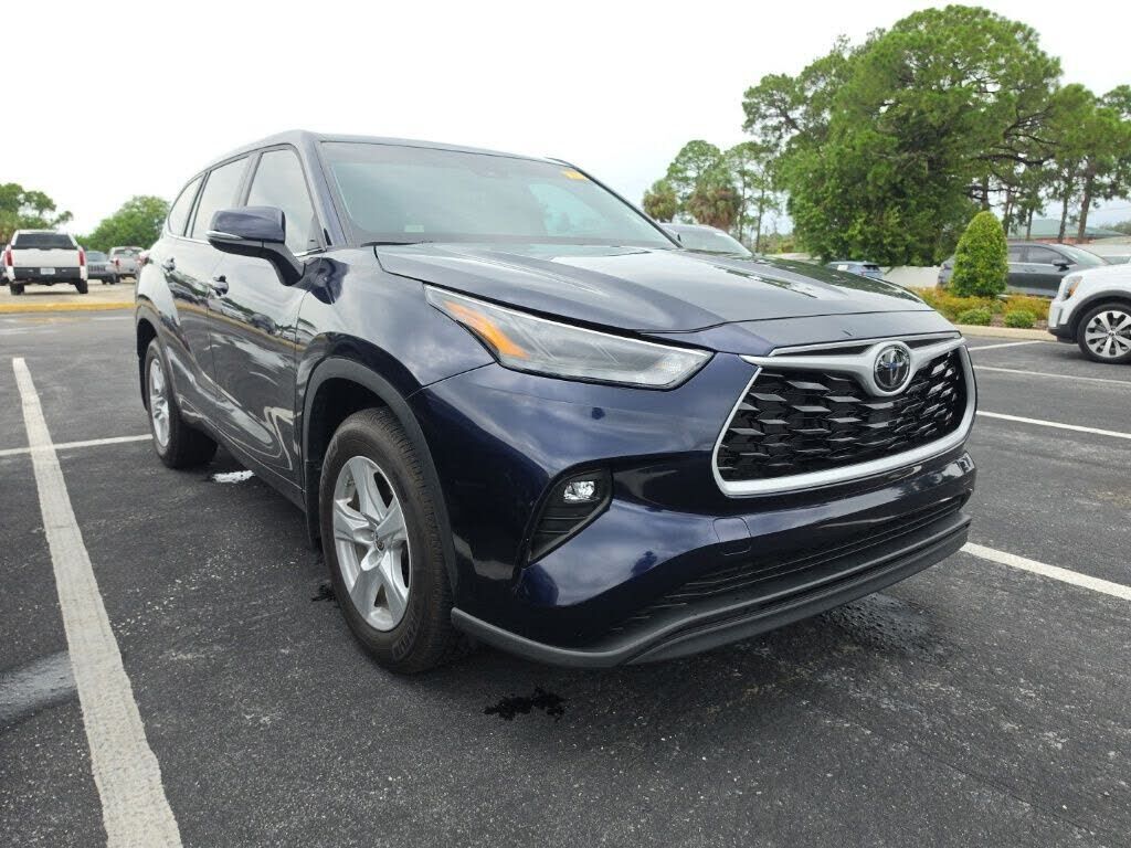 2024 TOYOTA Highlander