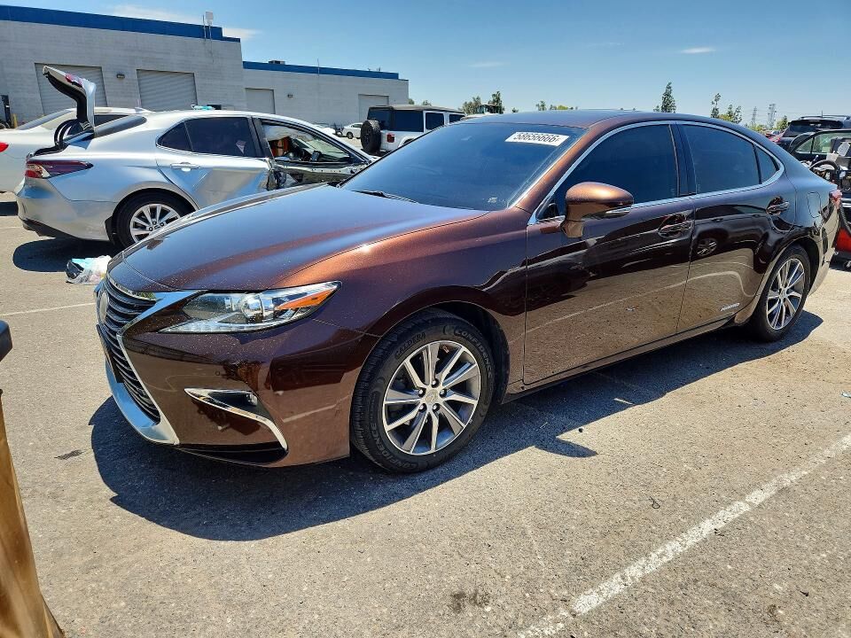 2018 LEXUS ES
