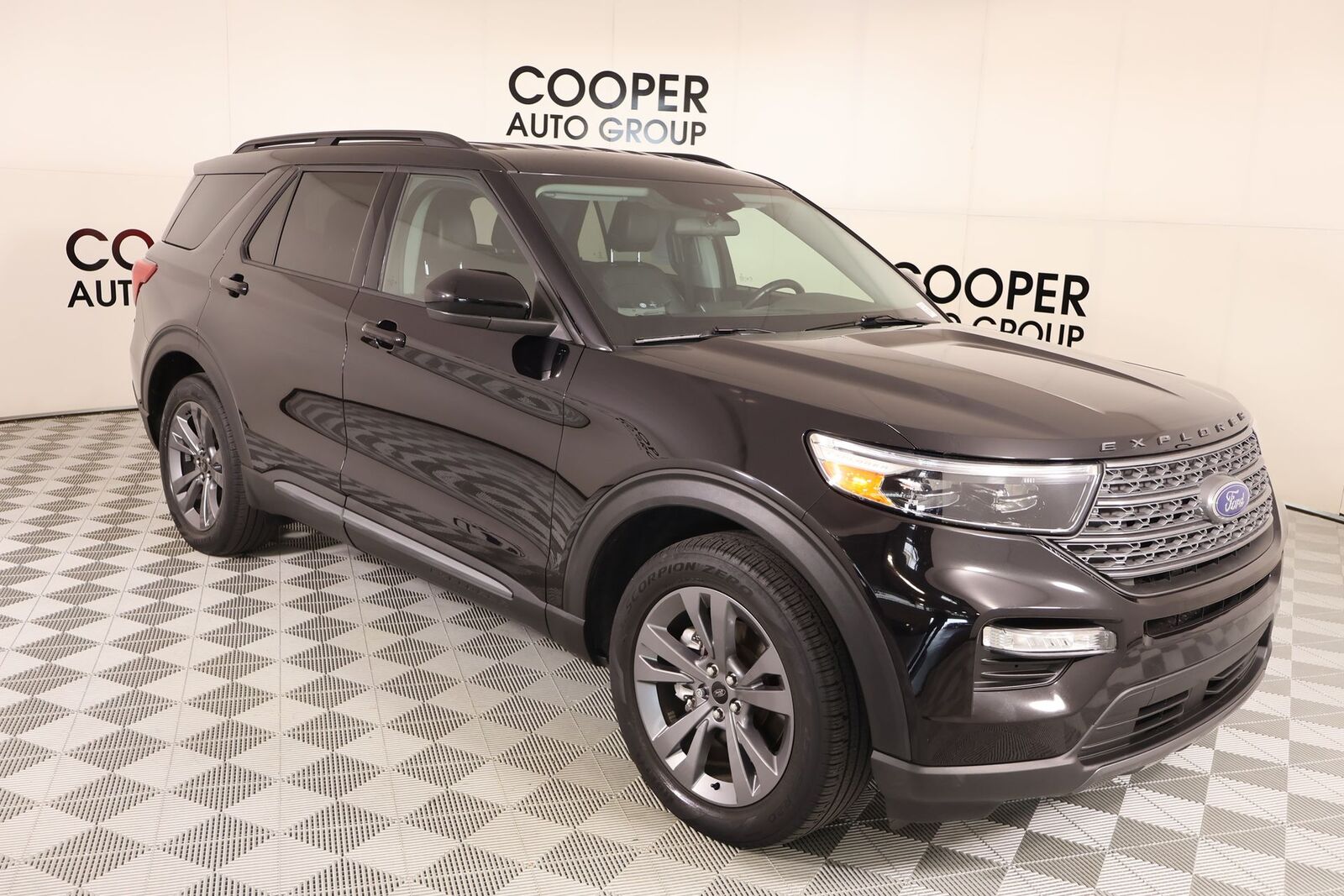 2022 FORD Explorer
