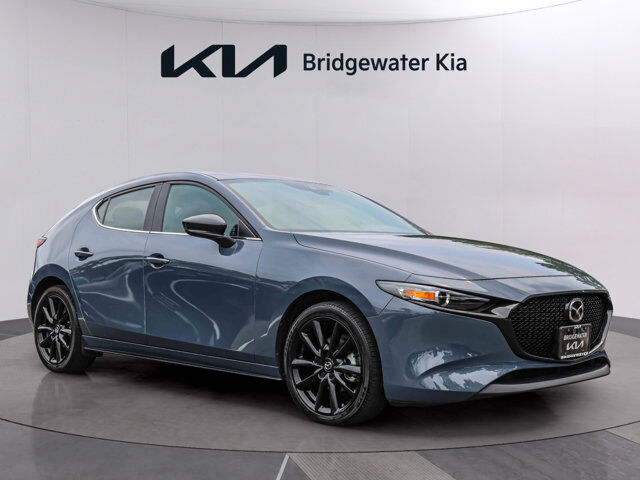 2023 MAZDA Mazda3