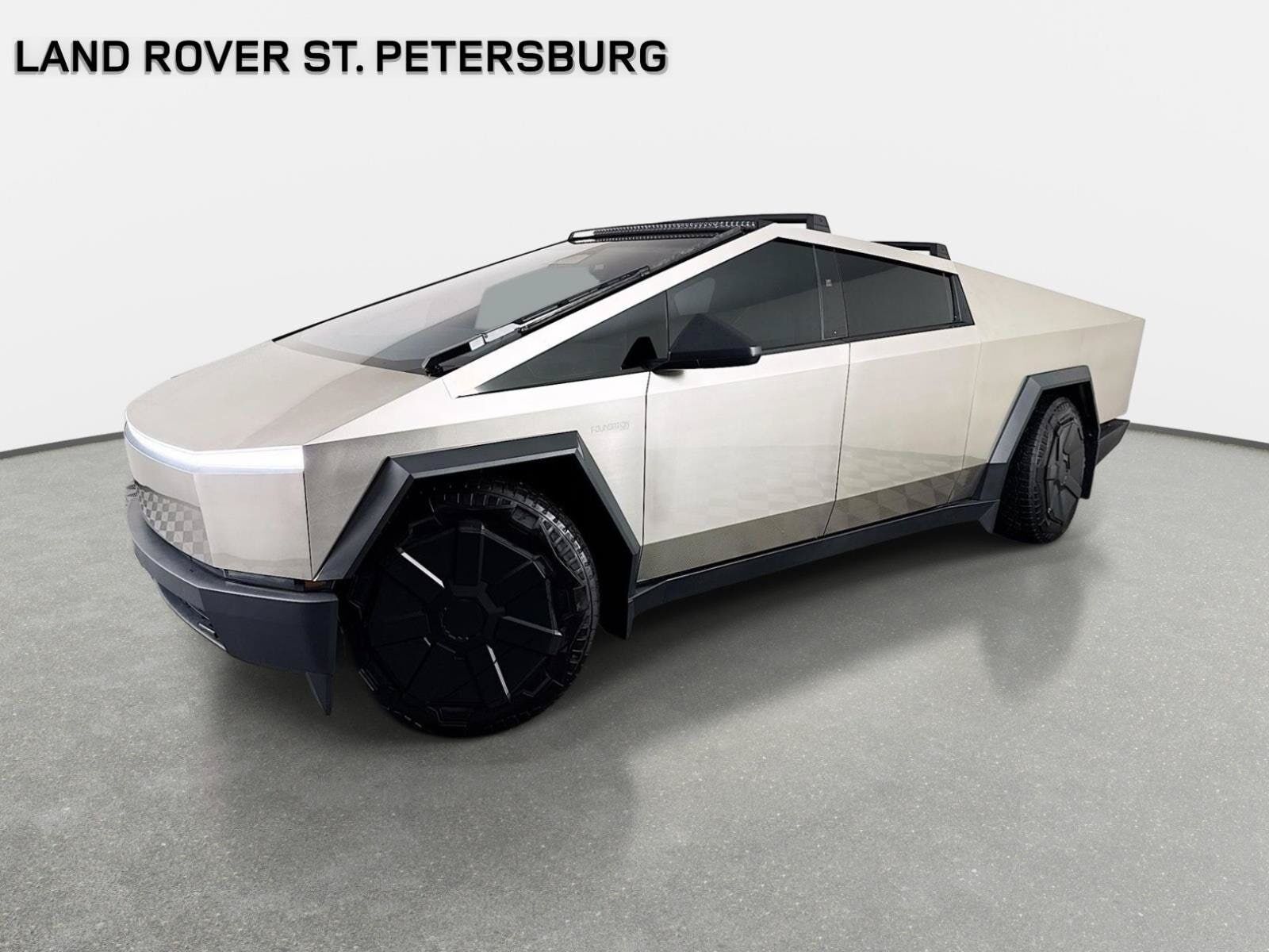 2024 TESLA Cybertruck