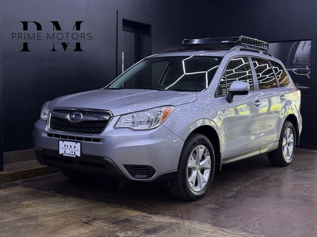 2016 SUBARU Forester