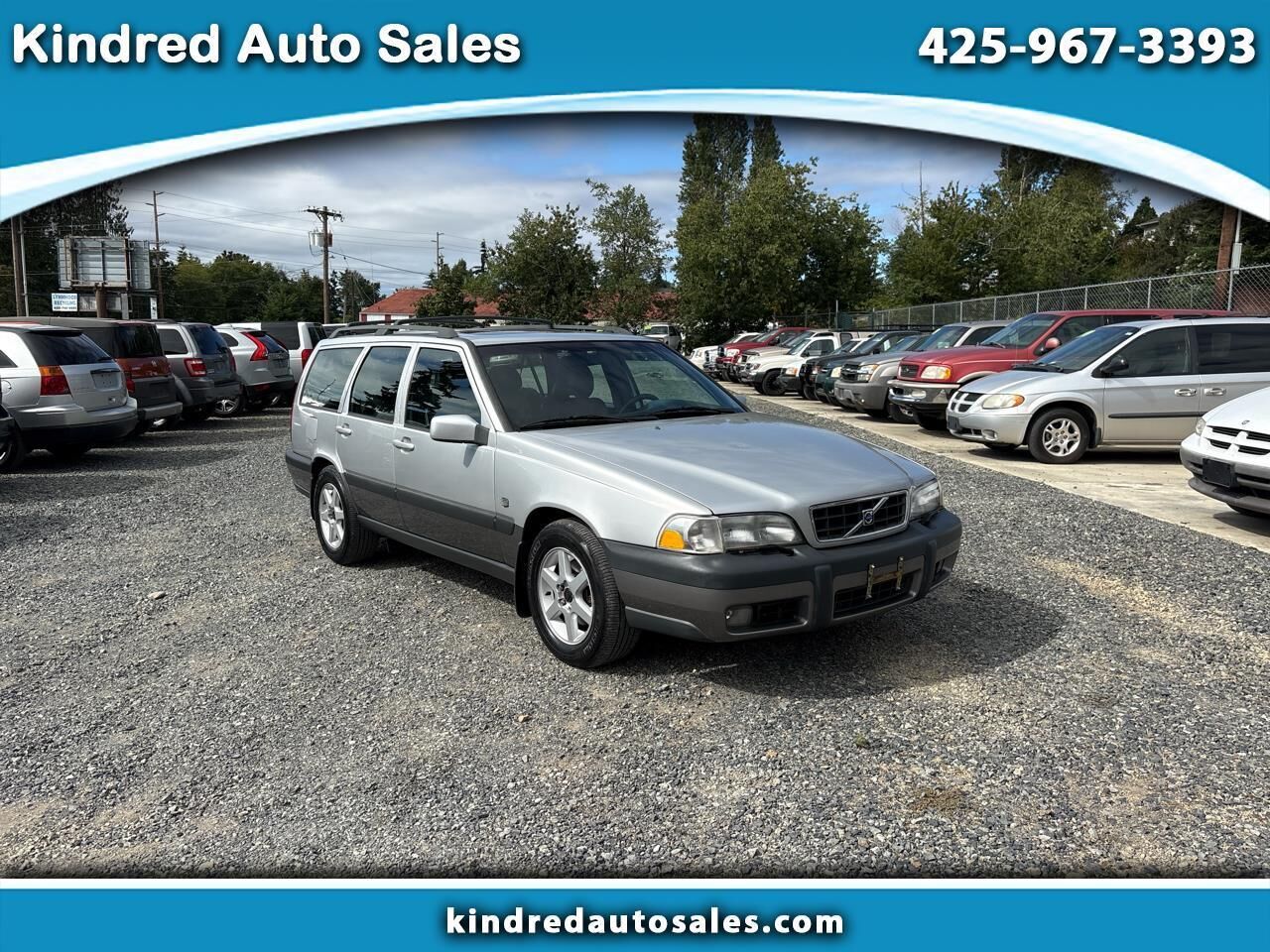 1999 VOLVO V70