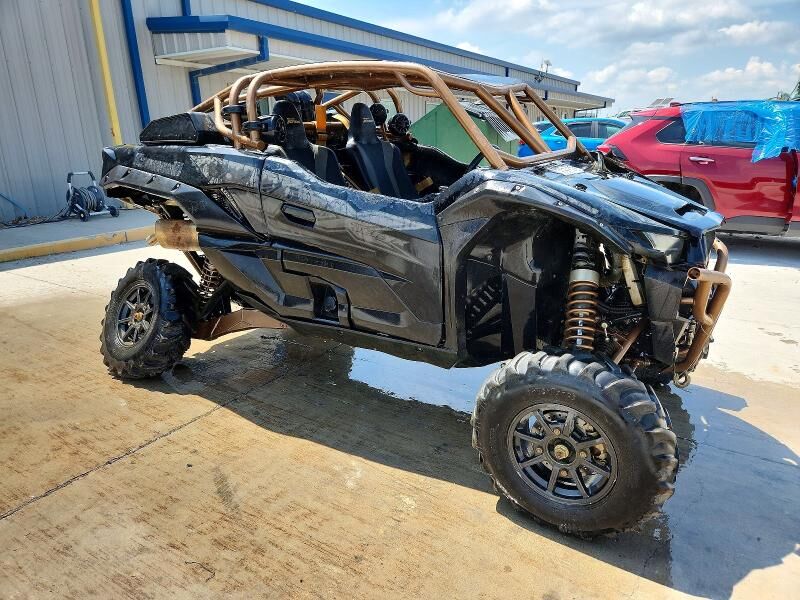 2025 KAWASAKI Teryx