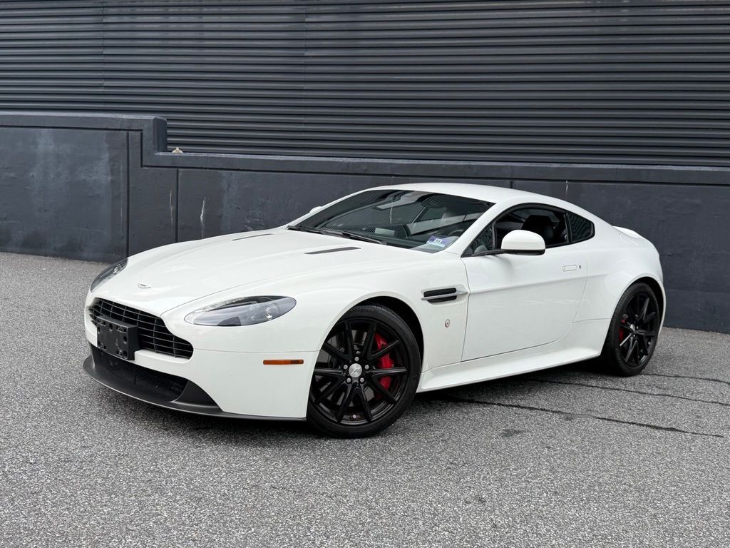 2015 ASTON MARTIN V8 Vantage