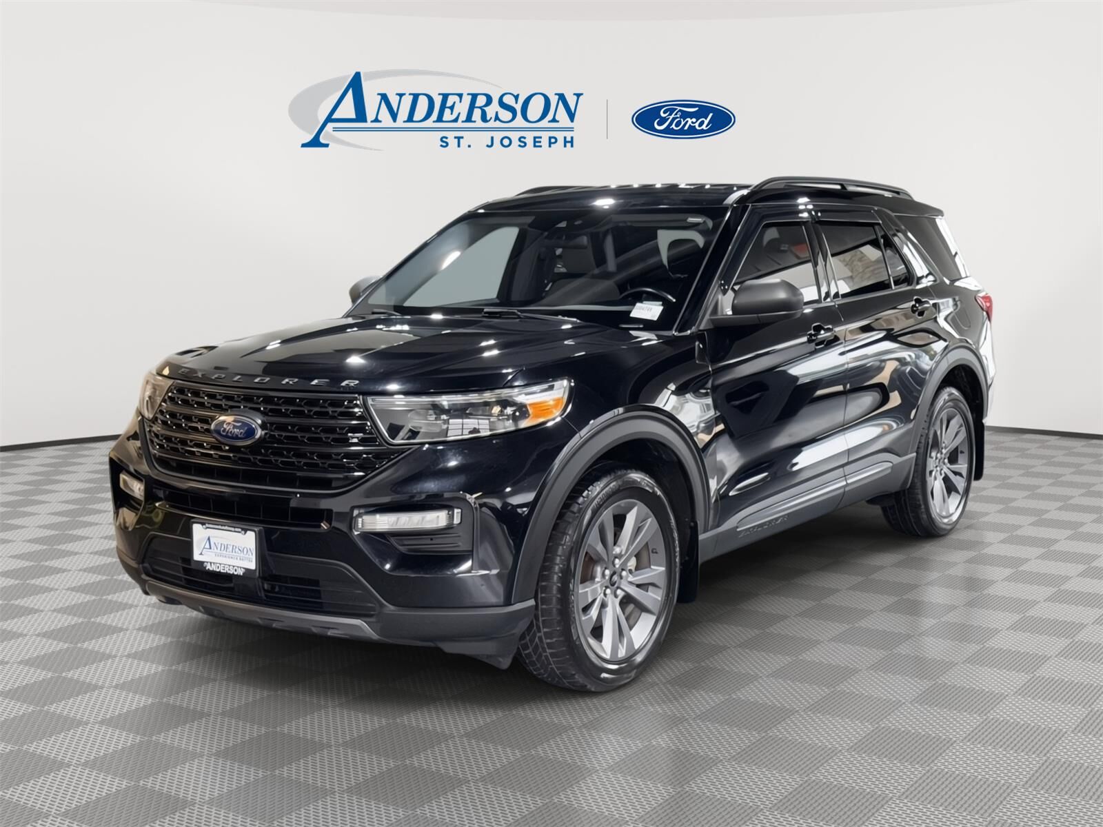 2021 FORD Explorer