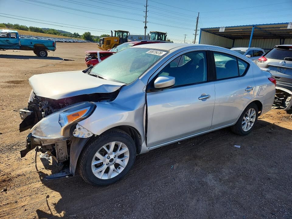 2018 NISSAN Versa
