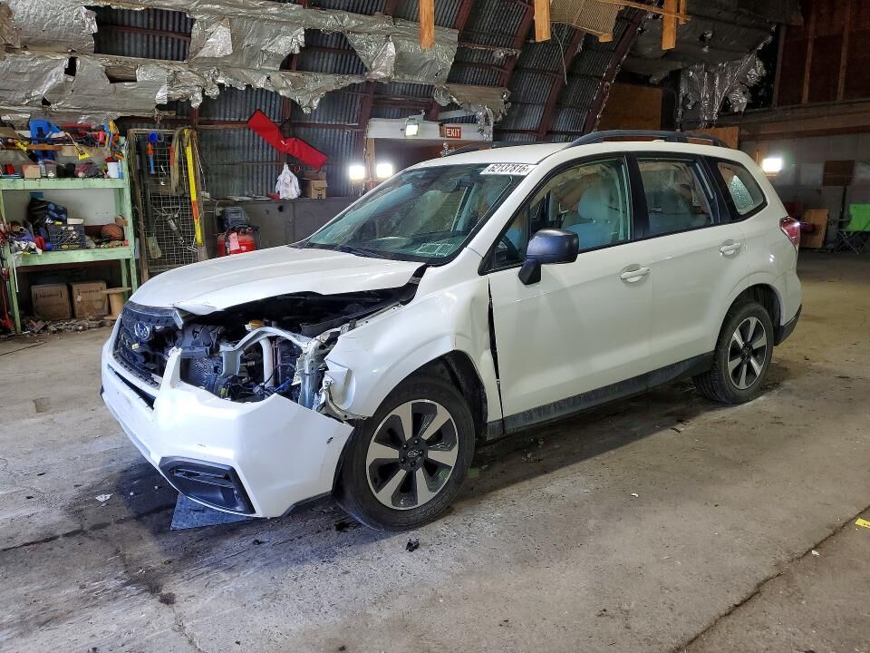 2018 SUBARU Forester