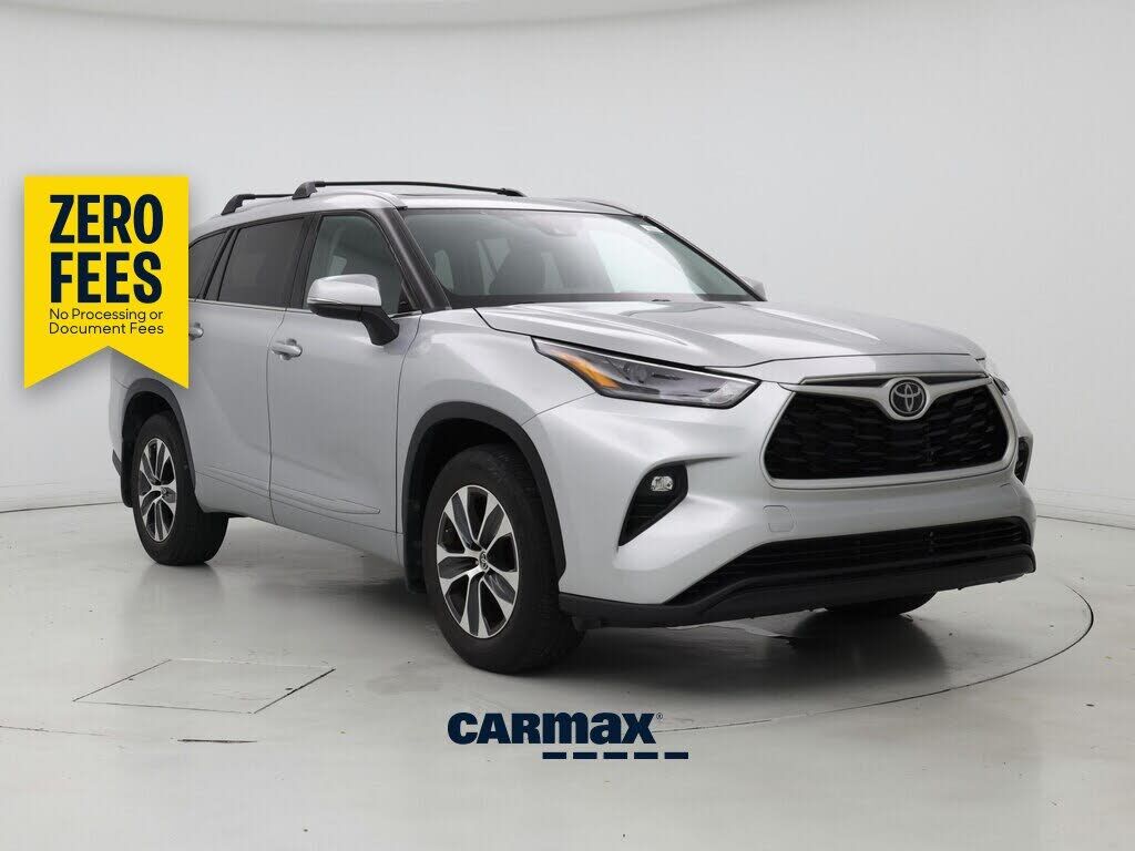 2022 TOYOTA Highlander
