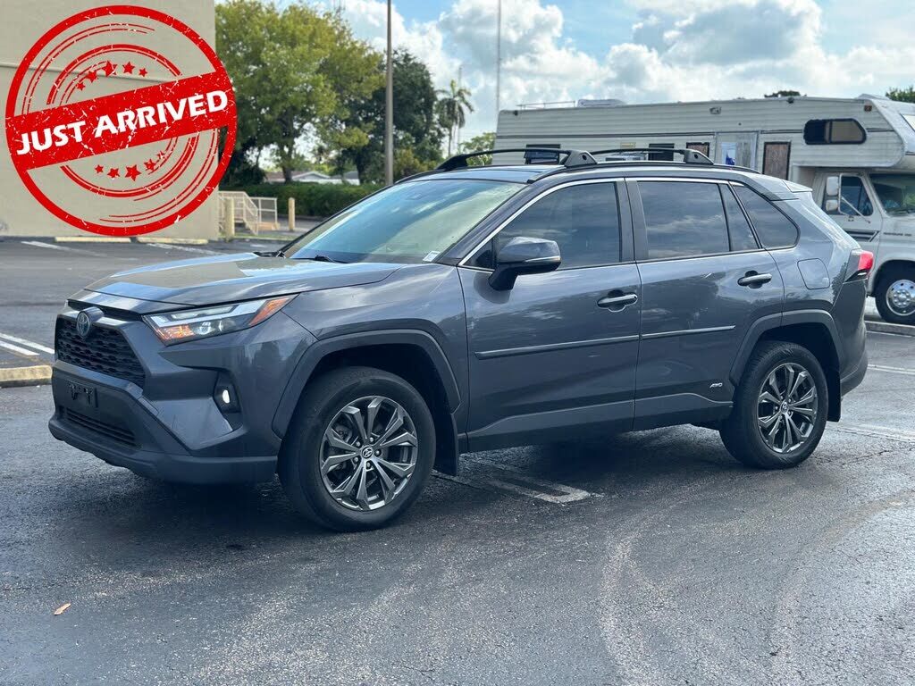 2022 TOYOTA RAV4