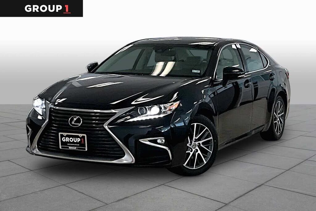 2018 LEXUS ES
