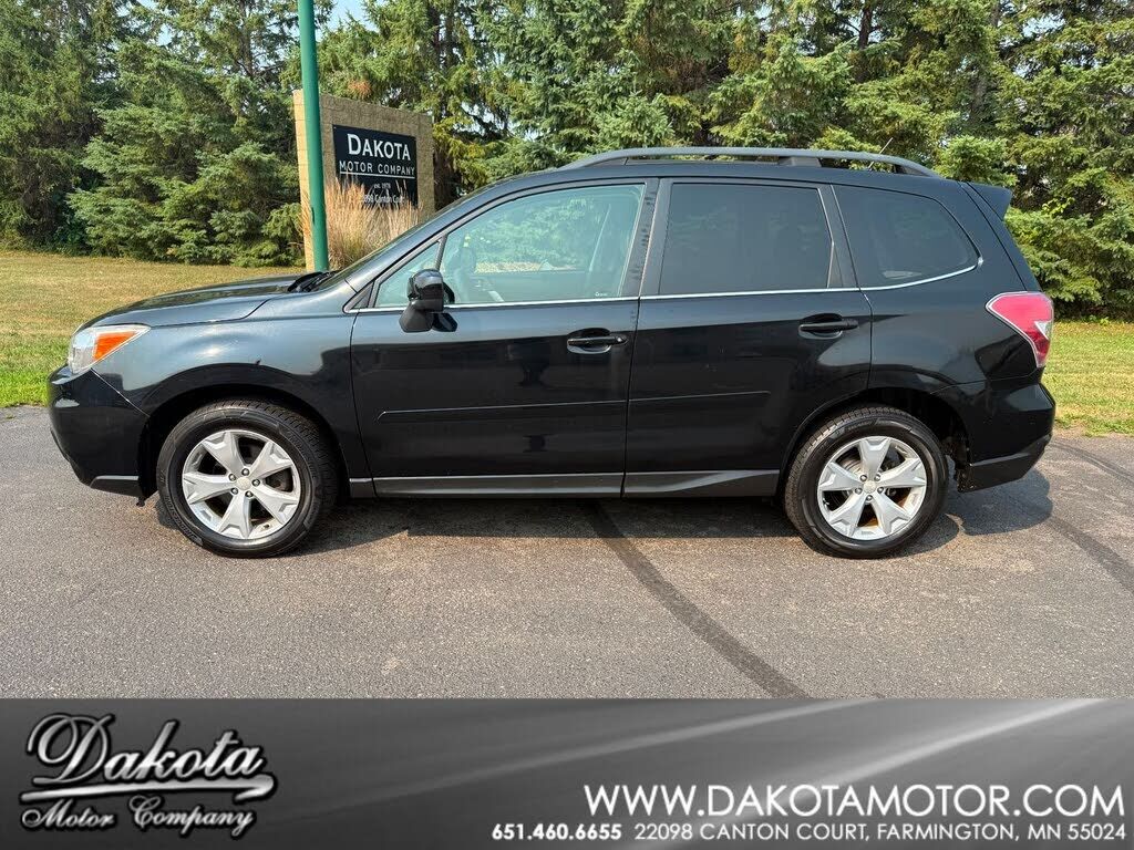 2014 SUBARU Forester