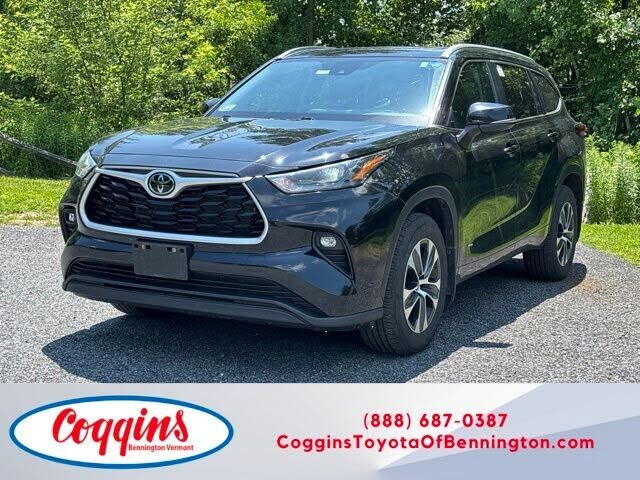 2023 TOYOTA Highlander