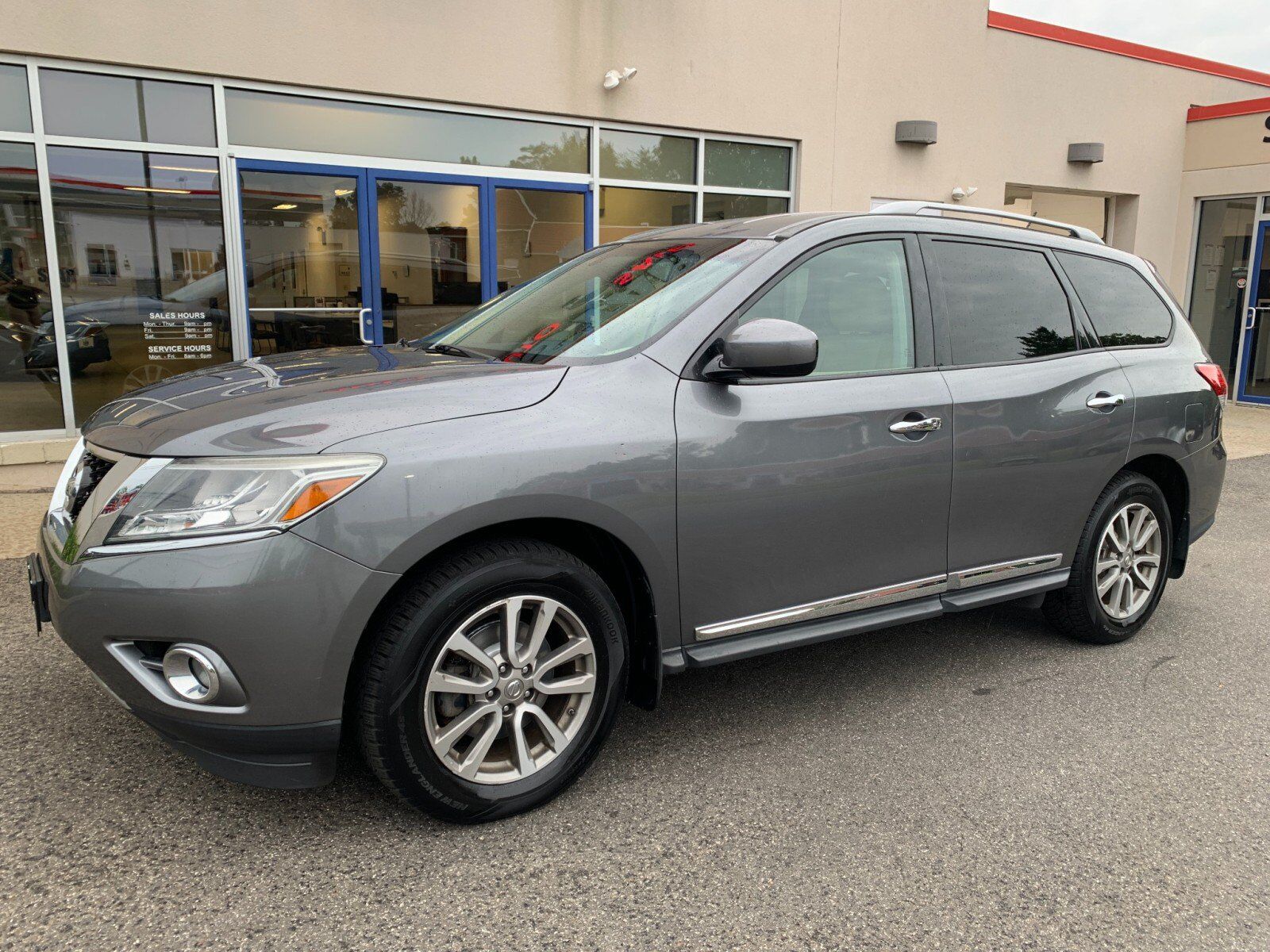 2016 NISSAN Pathfinder