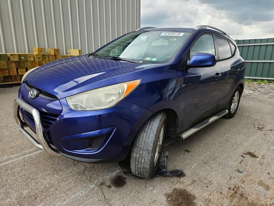 2011 HYUNDAI Tucson