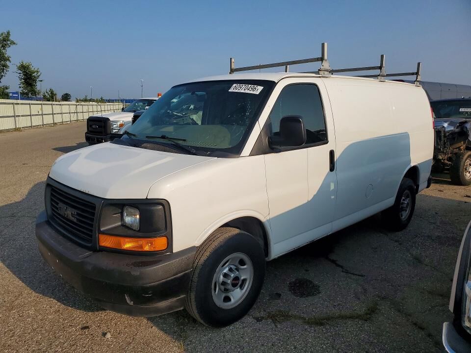 2017 GMC Savana
