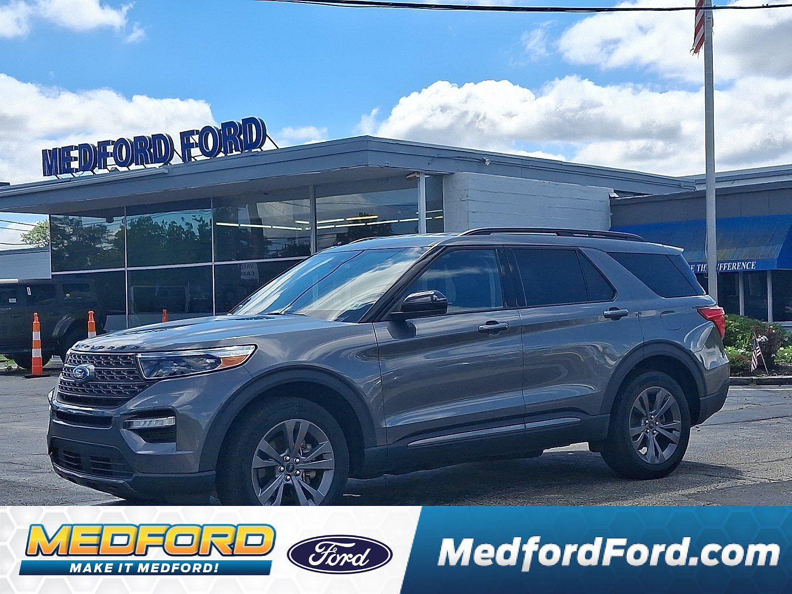 2023 FORD Explorer